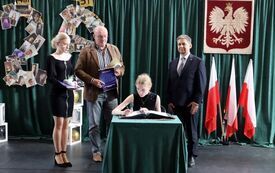 Galeria aktualności Uroczyste zakończenie roku szkolnego maturzyst&oacute;w 48