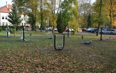 Zdjęcie do Budowa og&oacute;lnodostępnych siłowni zewnętrznych dla mieszkańc&oacute;w Powiatu Szamotulskiego