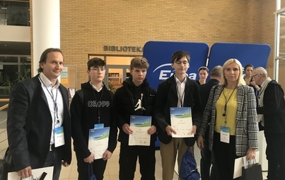 Zdjęcie do Szkoła z Leśnej na konferencji szk&oacute;ł patronackich Grupy Enea