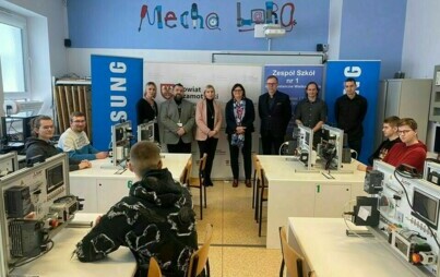 Zdjęcie do Nowy sprzęt w pracowni mechatroniki i automatyki